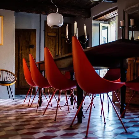 Oda ve Kahvaltı Boutique Al Palazzo Rosso Neive