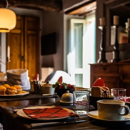 Boutique Al Palazzo Rosso Bed & Breakfast *