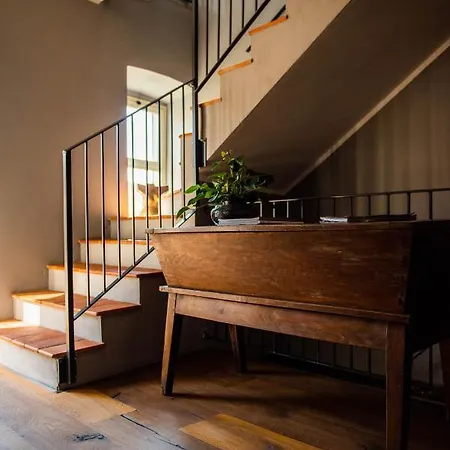 Boutique Al Palazzo Rosso Bed & Breakfast