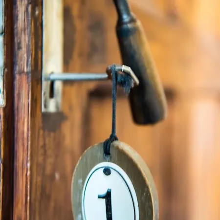 Boutique Al Palazzo Rosso Bed & Breakfast 4*