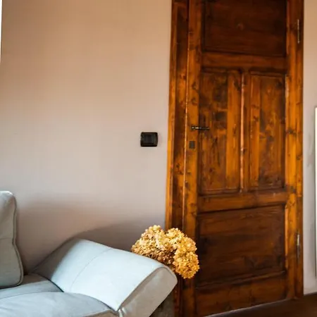 Boutique Al Palazzo Rosso לינה וארוחת בוקר