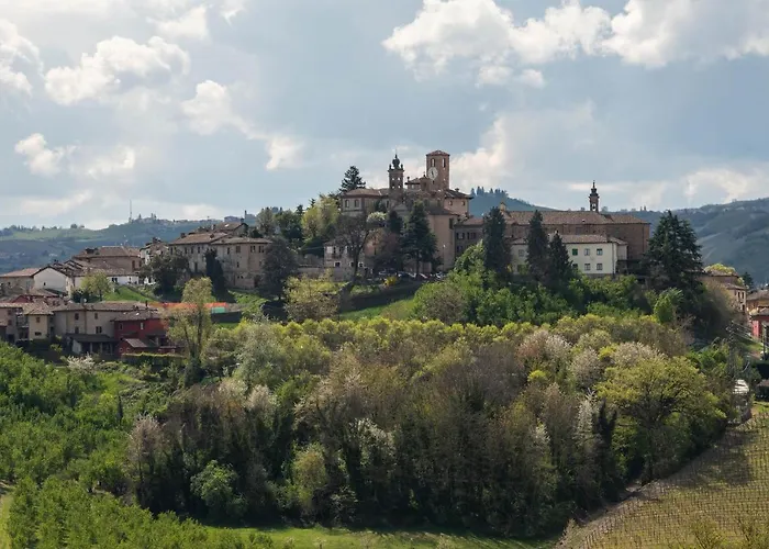 Boutique Al Palazzo Rosso Bed and breakfast Neive