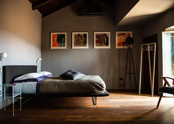 Boutique Al Palazzo Rosso Bed and breakfast Neive